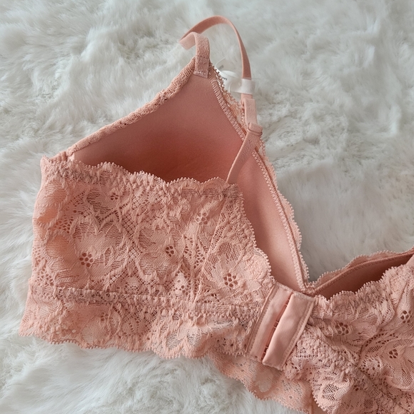 🌺AERIE REAL HAPPY WIRELESS LIGHTLY LINED LACE BRA SIZE 36B - Picture 9 of 10